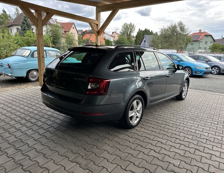 Škoda Octavia 3
