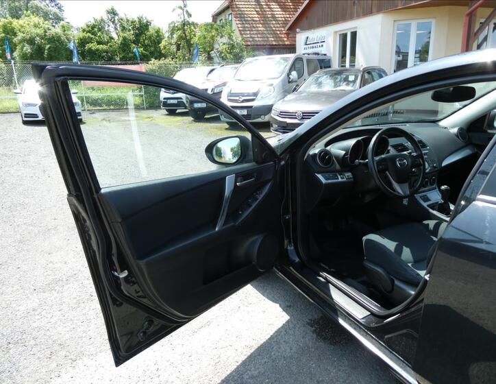 Mazda 3 20