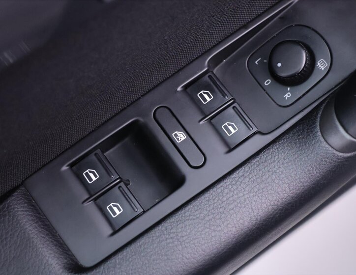 Volkswagen Passat Kombi 1,4 l 90 kw