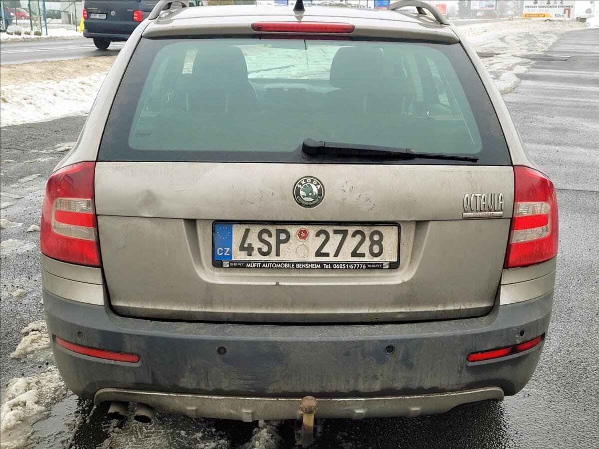 Škoda Octavia Kombi 2,0 l 103 kw