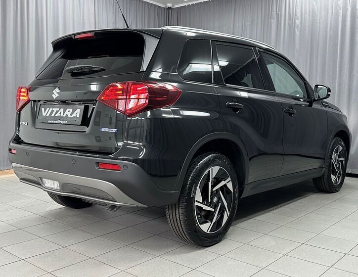 Suzuki Vitara 8
