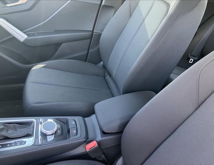 Audi Q2 SUV / Terénní 2,0 l 110 kw