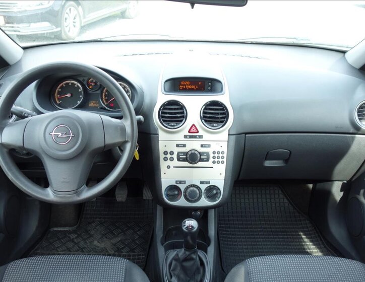 Opel Corsa Hatchback 1,2 l 59 kw