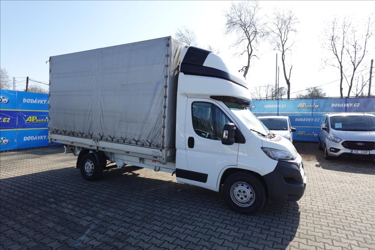 Peugeot Boxer Valník 2,2 l 121 kw