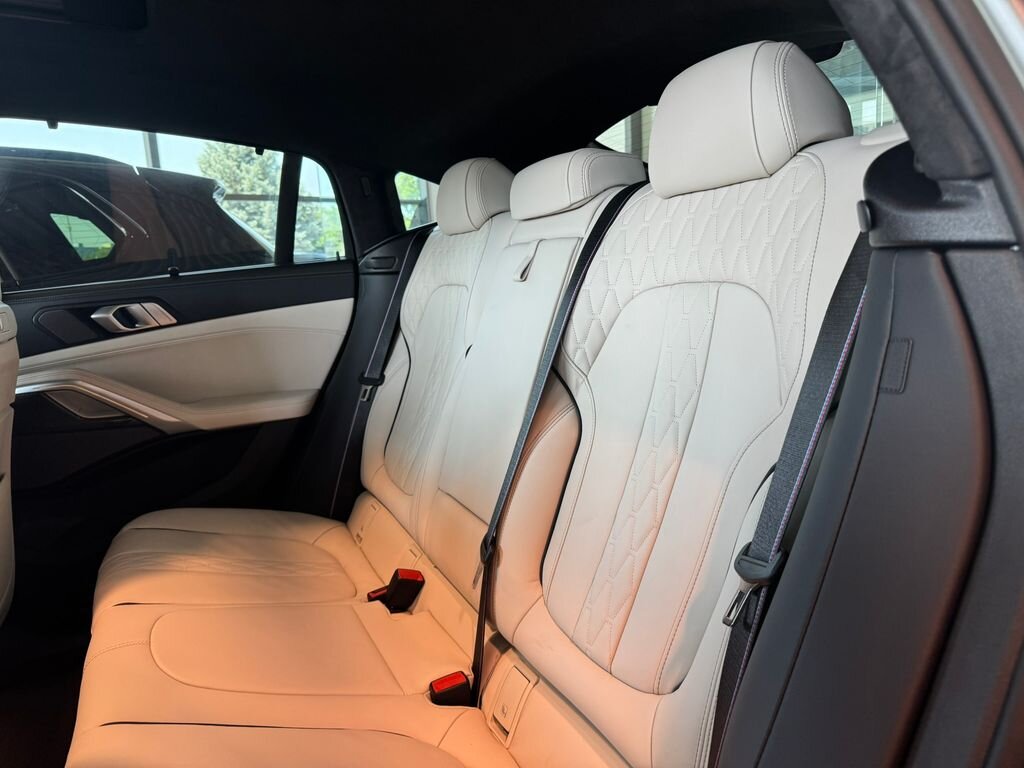 BMW X6 SUV / Terénní 4,4 l 210 kw