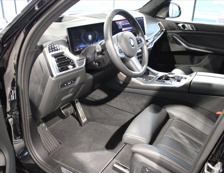 BMW X7 SUV 3,0 l 250 kw