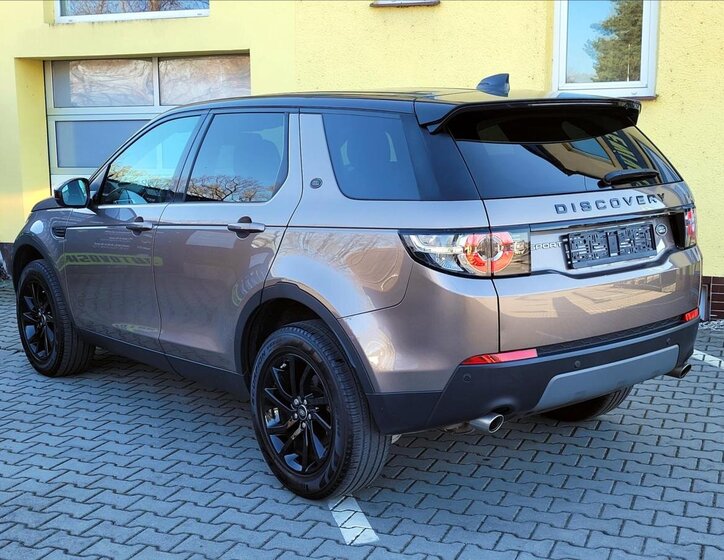 Land Rover Discovery Sport 9