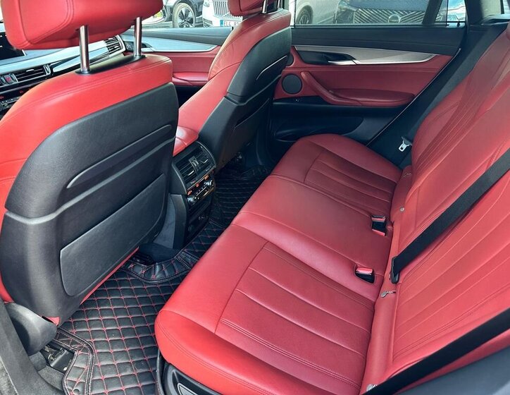 BMW X6 SUV / Terénní 3,0 l 224 kw