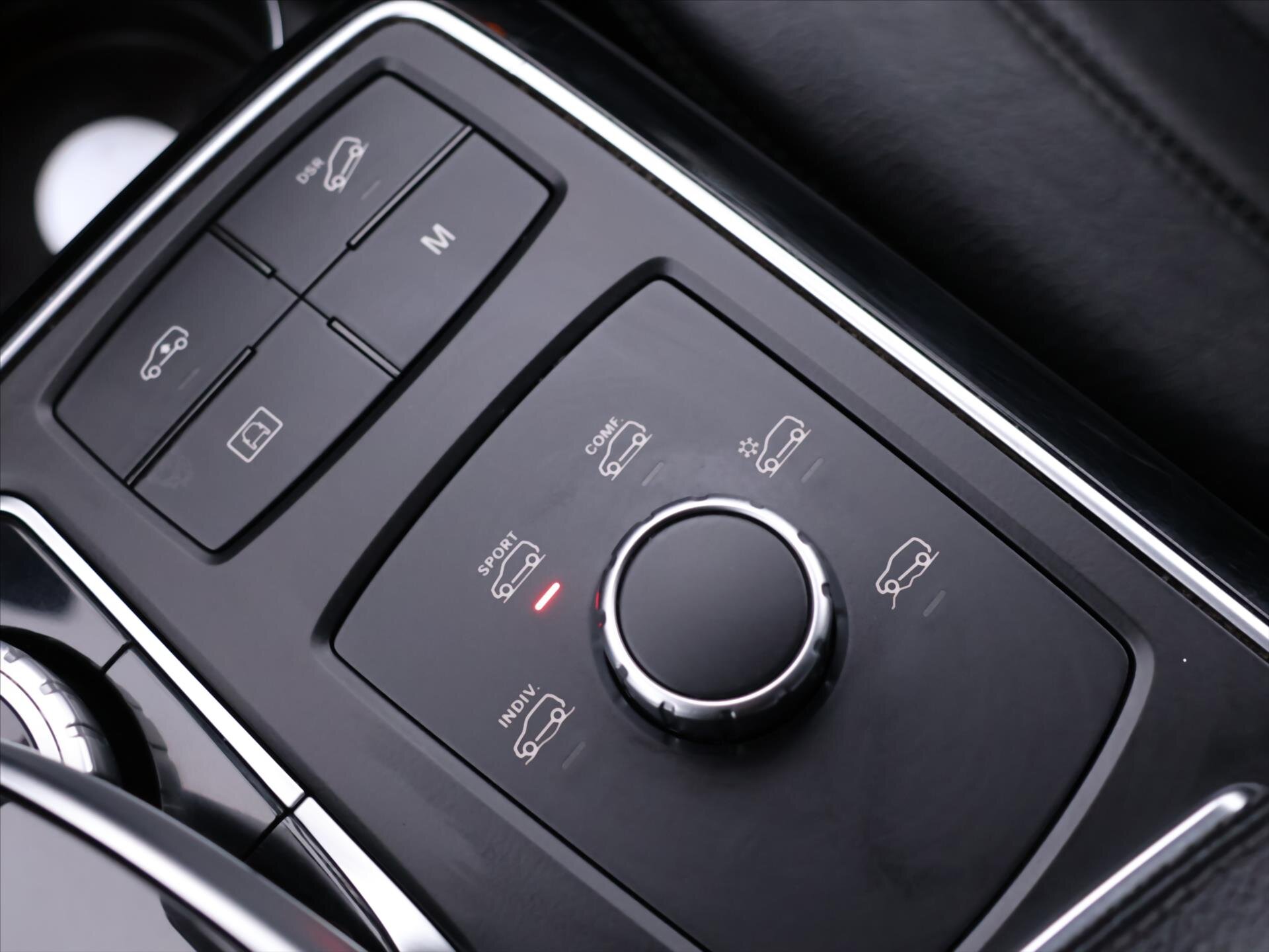 Mercedes-Benz GLE SUV 3,0 l 190 kw