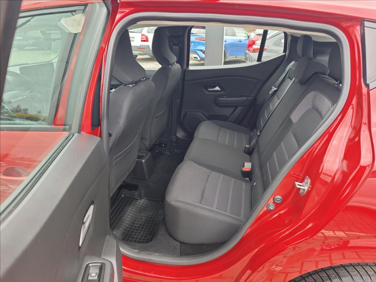 Dacia Sandero Hatchback 999,0 67 kw