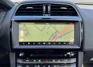 Jaguar F-Pace SUV / Terénní 2,0 l 184 kw