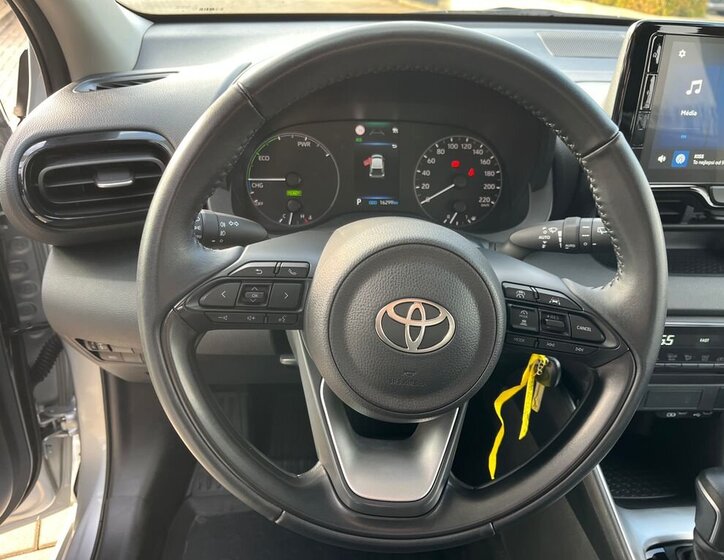 Toyota Yaris 19