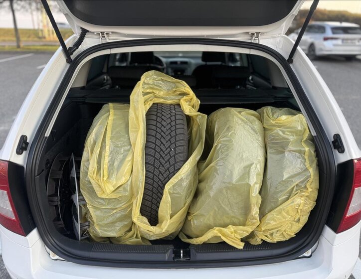 Škoda Octavia Kombi 2,0 l 81 kw