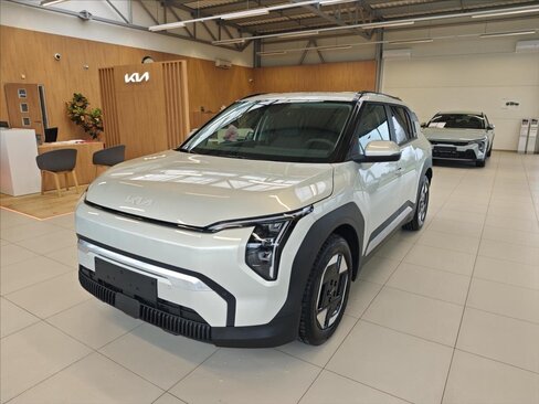 KIA EV3 SUV / Terénní 0,0 150 kw