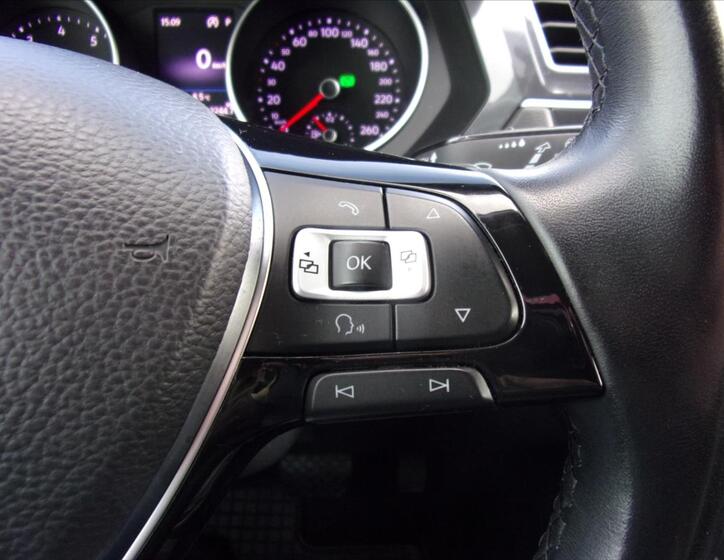 Volkswagen Tiguan 25