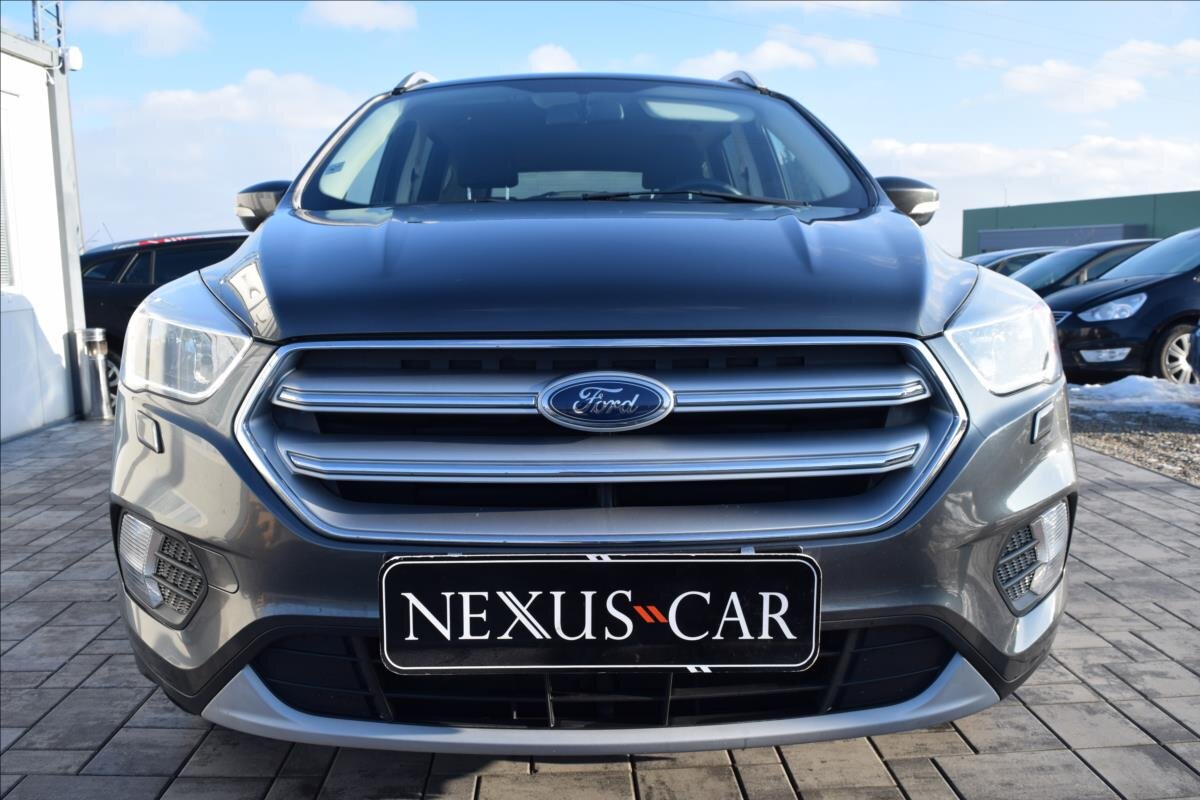 Ford Kuga SUV 1,5 l 88 kw