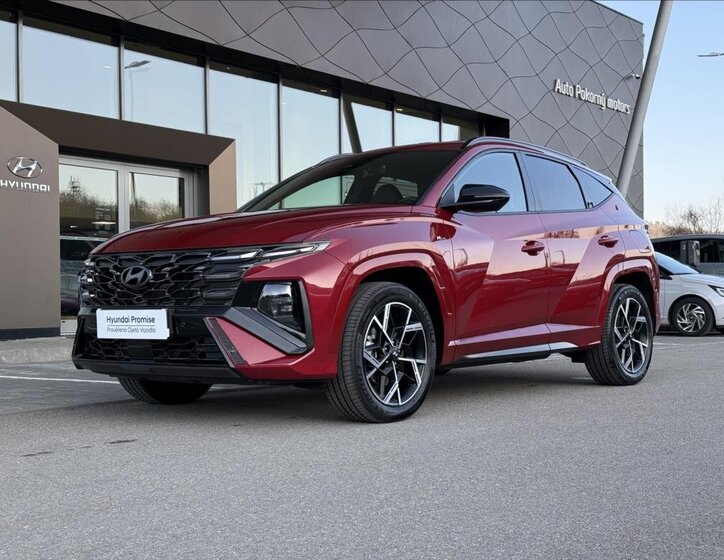 Hyundai Tucson SUV 1,6 l 158 kw