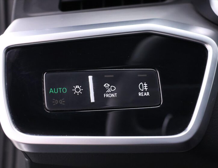 Audi S6 Kombi 3,0 l 253 kw