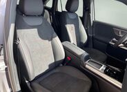 Mercedes-Benz GLA 16