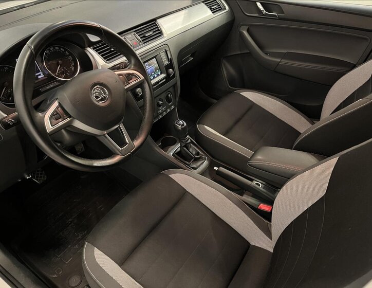 Škoda Rapid Liftback 1,2 l 66 kw