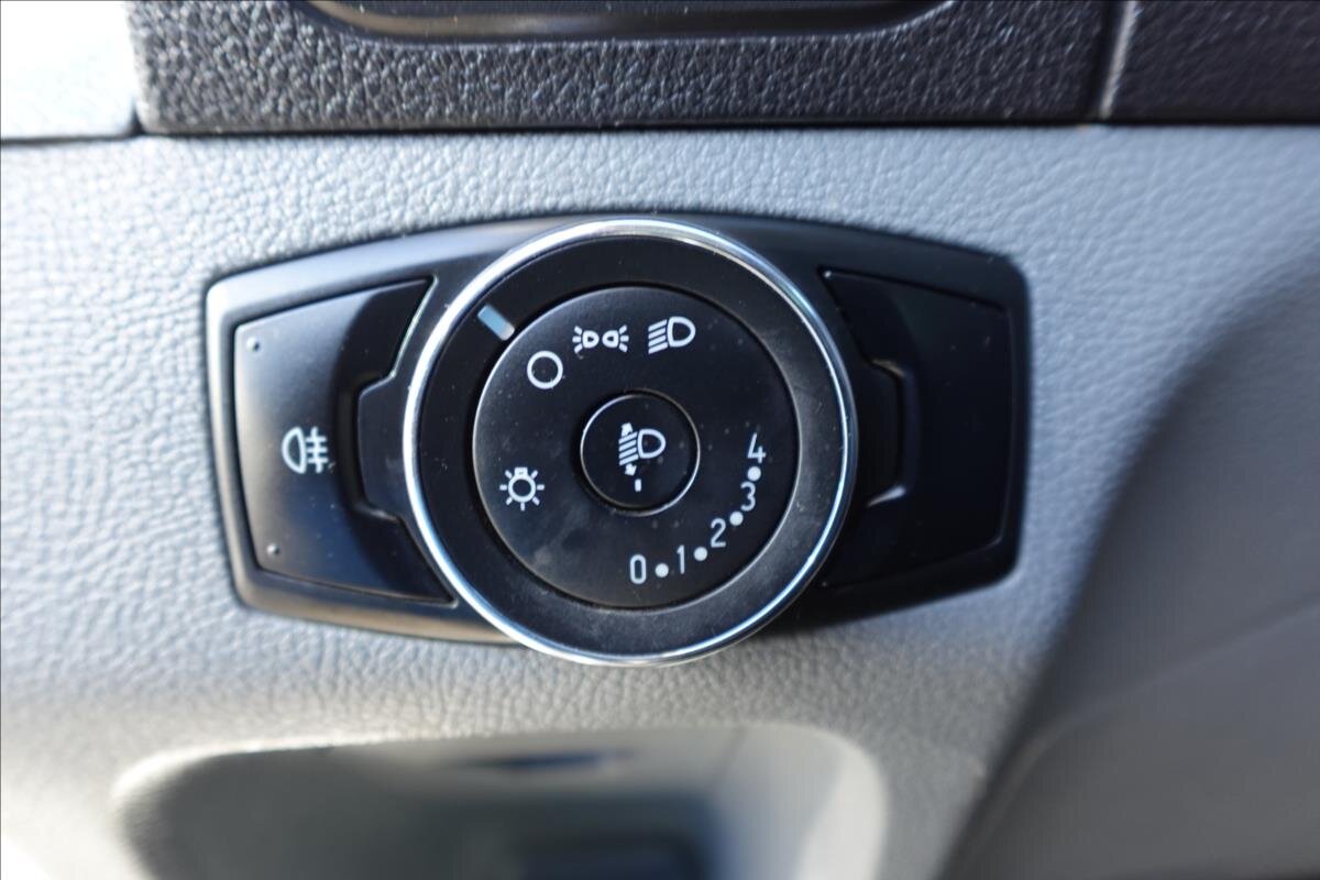 Ford Transit Ostatní 2,0 l 77 kw