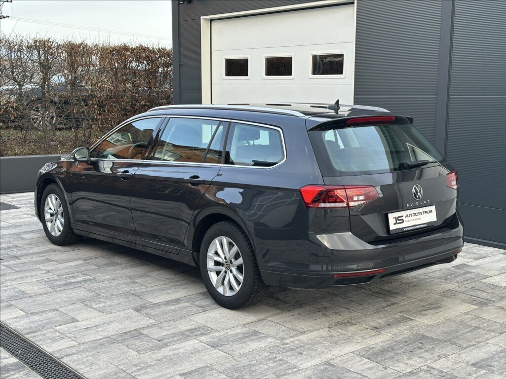 Volkswagen Passat Kombi 1,5 l 110 kw