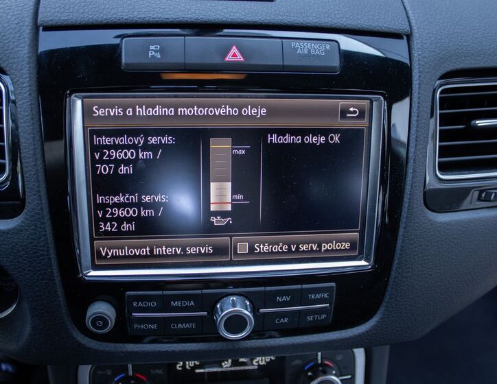 Volkswagen Touareg 16