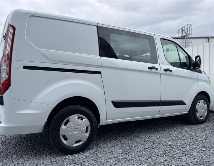 Ford Transit Custom Kombi 2,0 l 96 kw