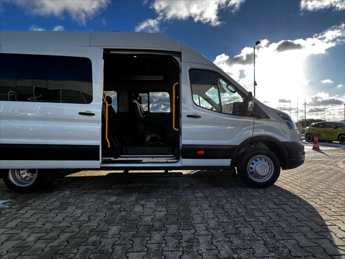Ford Transit Ostatní 2,0 l 121 kw