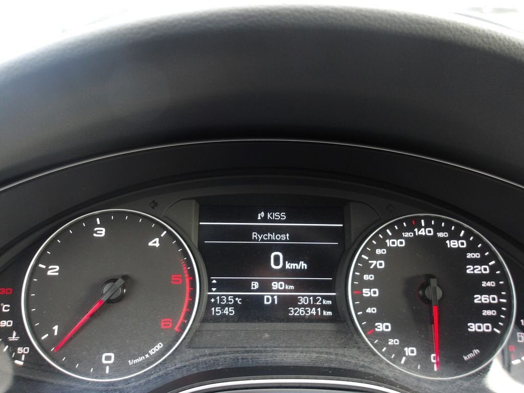 Audi A6 Sedan / Limuzína 3,0 l 150 kw