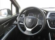 Suzuki S-Cross 22