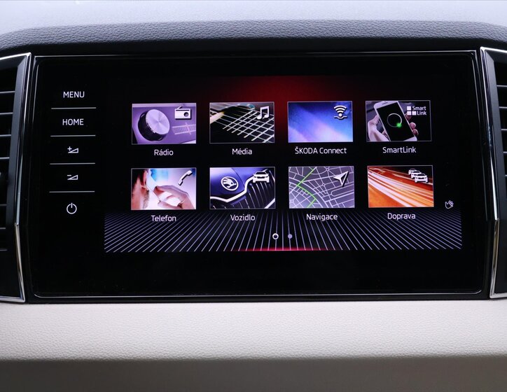 Škoda Karoq SUV 1,5 l 110 kw