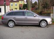 Škoda Superb Kombi 2,0 l 103 kw