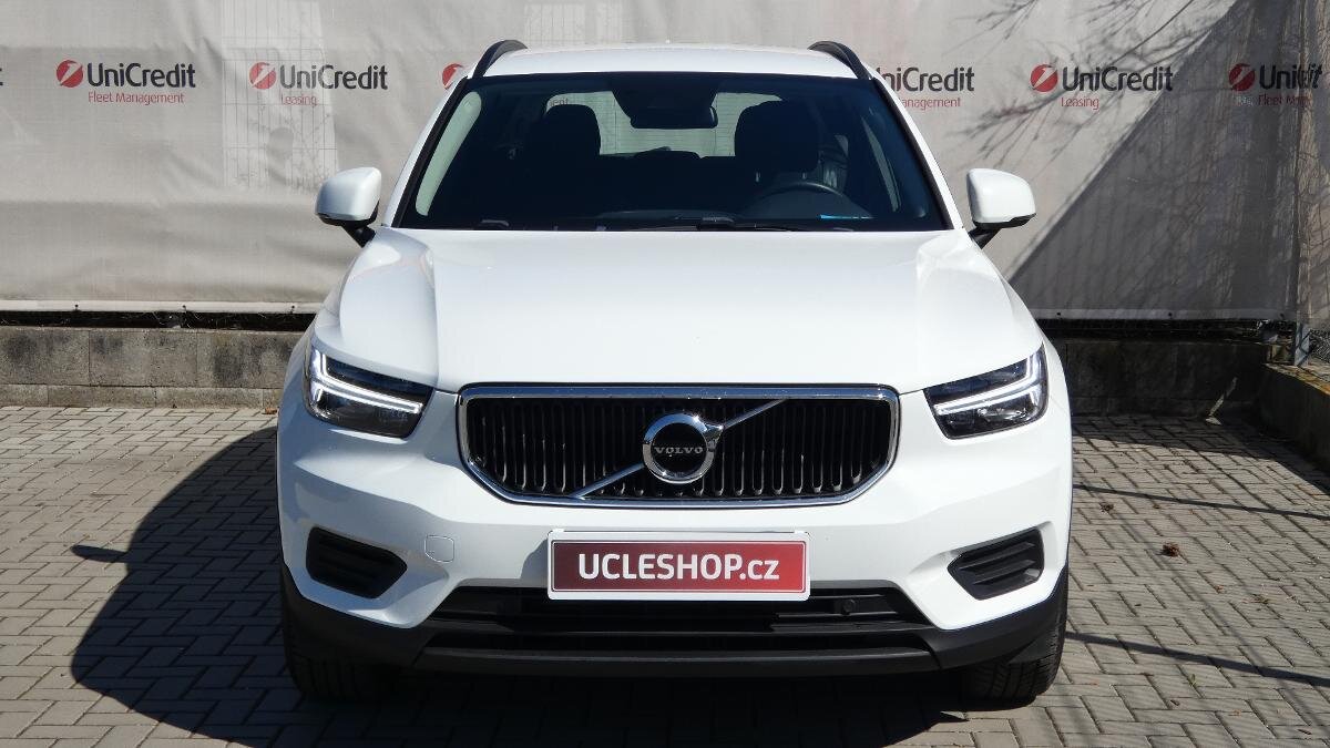 Volvo XC40 SUV / Terénní 1,5 l 95 kw