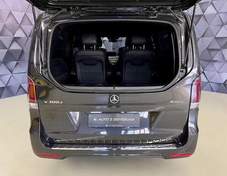 Mercedes-Benz Třídy V Kombi 2,0 l 174 kw