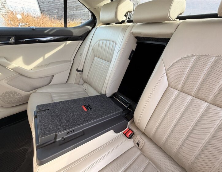 Škoda Superb Liftback 2,0 l 140 kw