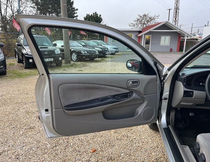 Nissan Almera 12