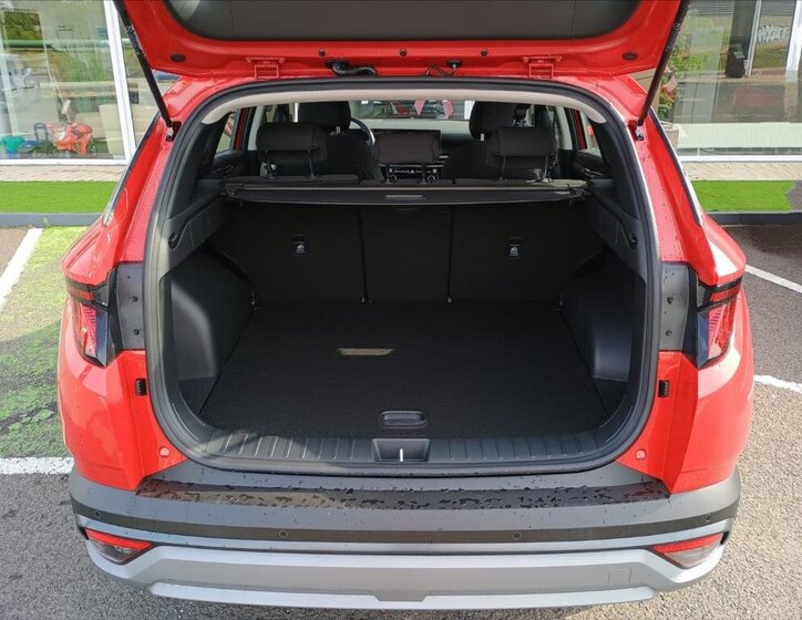 Hyundai Tucson SUV 1,6 l 110 kw