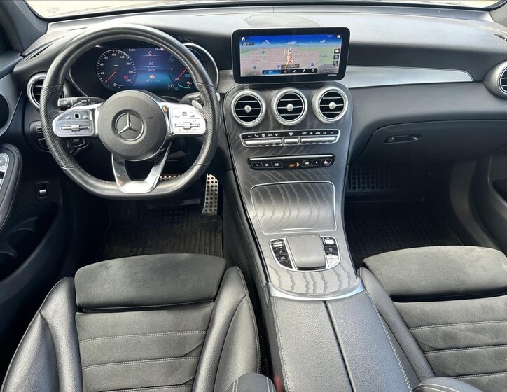 Mercedes-Benz GLC 9