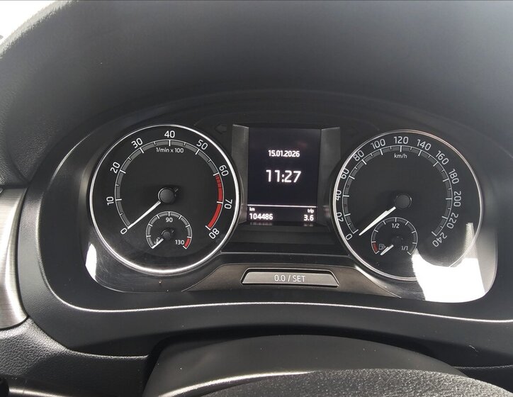 Škoda Rapid Hatchback 999,0 70 kw