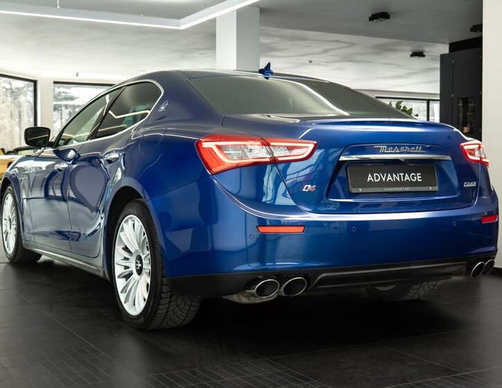 Maserati Ghibli 4