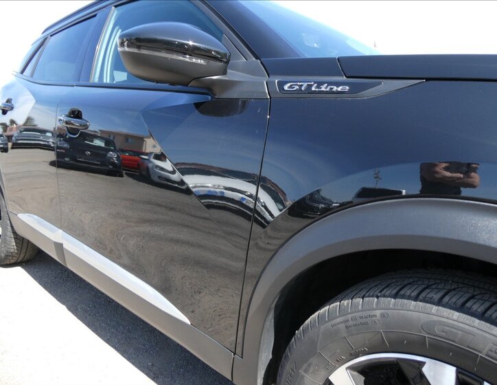 Peugeot 2008 SUV / Terénní 1,2 l 96 kw