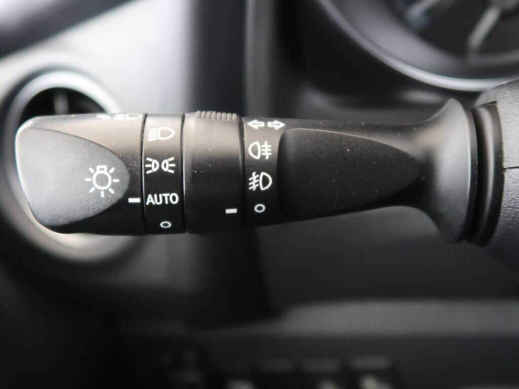 Toyota Auris Kombi 1,6 l 97 kw