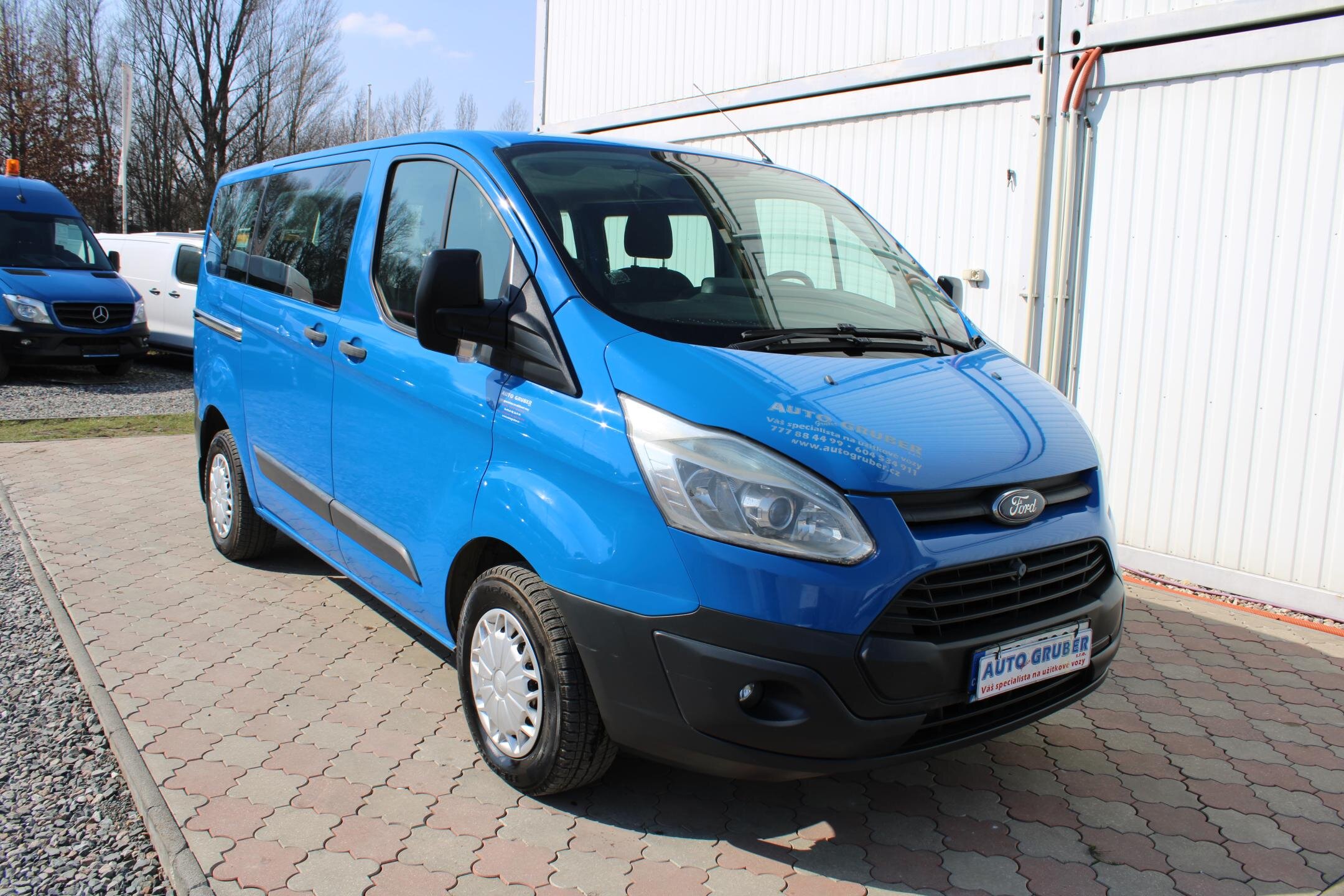 Ford Transit Custom Užitková 2,2 l 74 kw