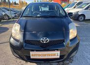 Toyota Yaris 2