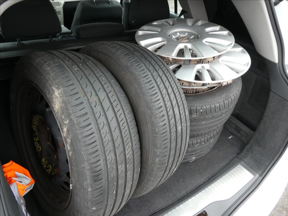 Opel Astra Kombi 1,7 l 74 kw