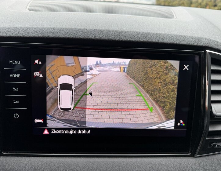 Škoda Karoq SUV / Terénní 2,0 l 140 kw