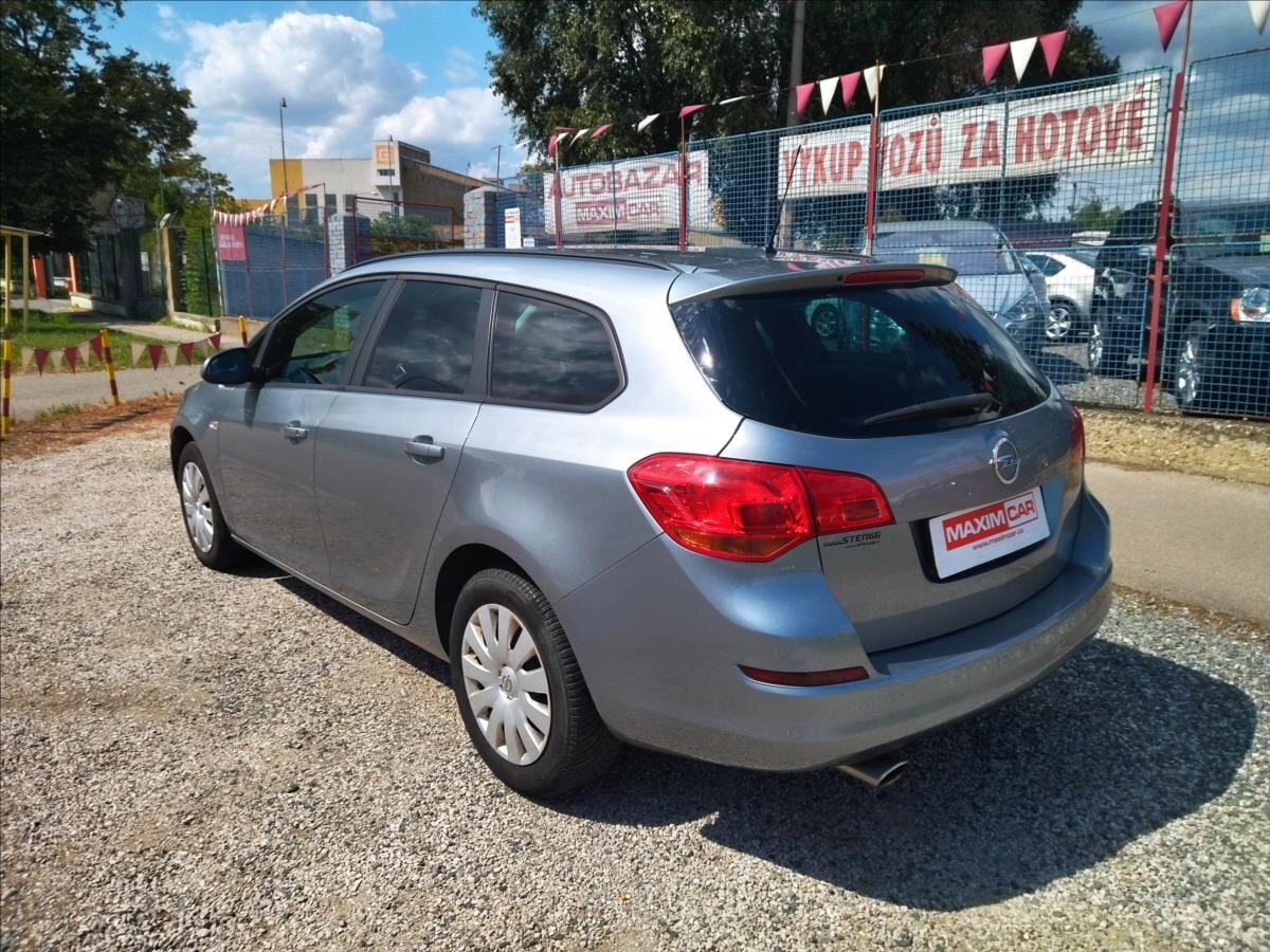 Opel Astra Kombi 1,4 l 88 kw