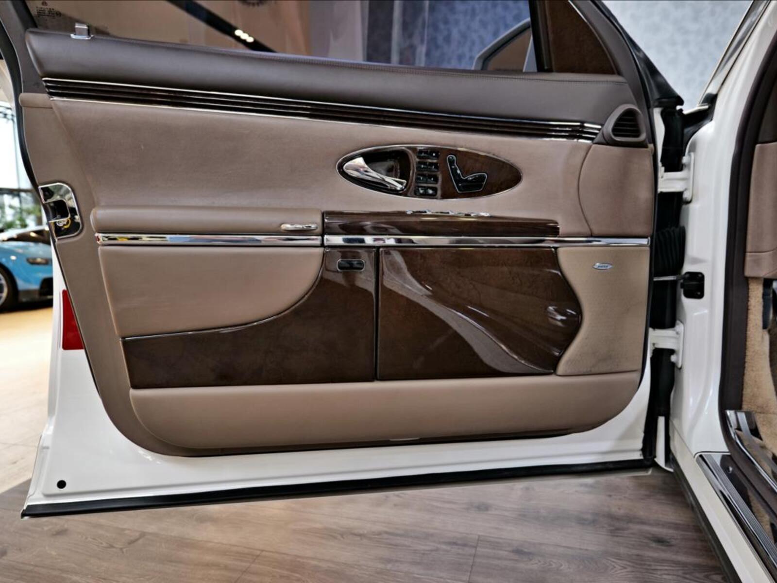 Mercedes-Benz Ostatní 10