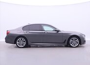 BMW Řada 7 Sedan / Limuzína 4,4 l 330 kw